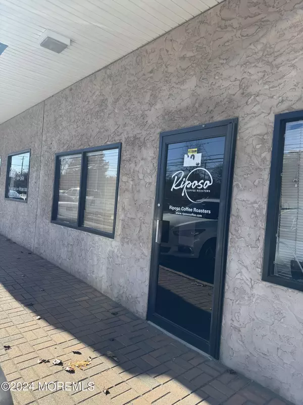 Hazlet, NJ 07734,629 Palmer Avenue