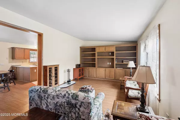 Cream Ridge, NJ 08514,12 Copperfield