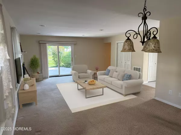 Spring Lake Heights, NJ 07762,16 Pine Drive