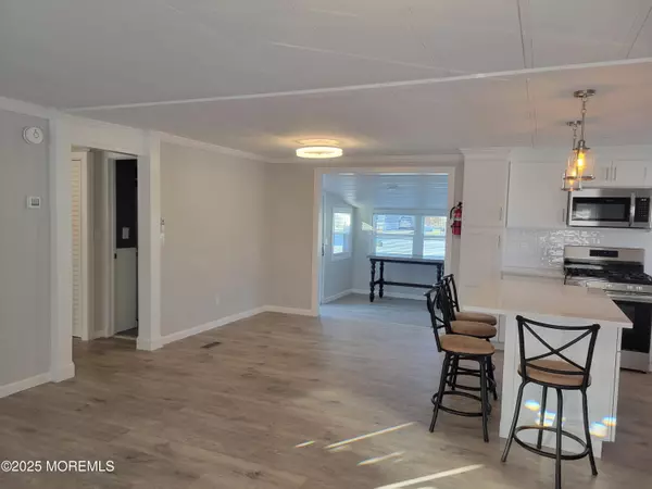 Jackson, NJ 08527,131 Douglas Drive