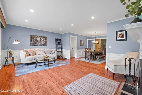 Red Bank, NJ 07701,115 Hamiltonian Drive