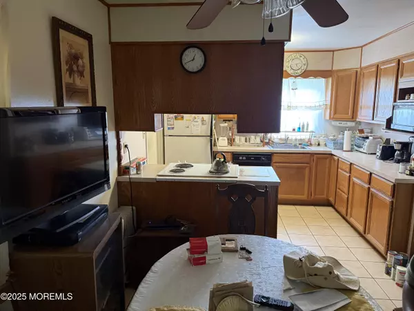 Willingboro, NJ 08046,65 Sandstone Lane