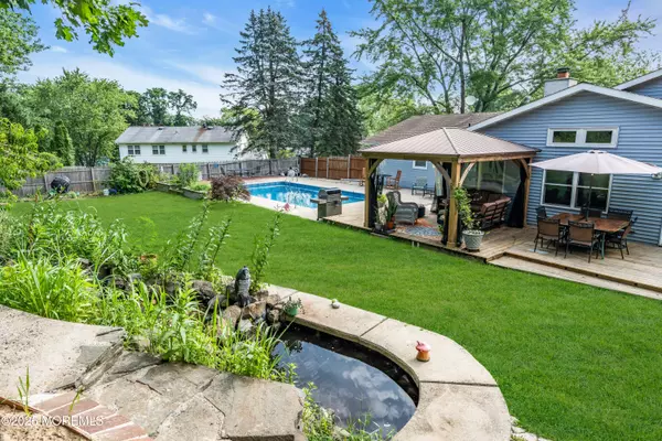 Brick, NJ 08724,705 Revolutionary Road