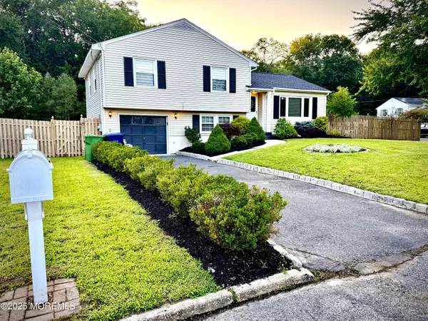 Neptune Township, NJ 07753,10 Brooklawn Drive