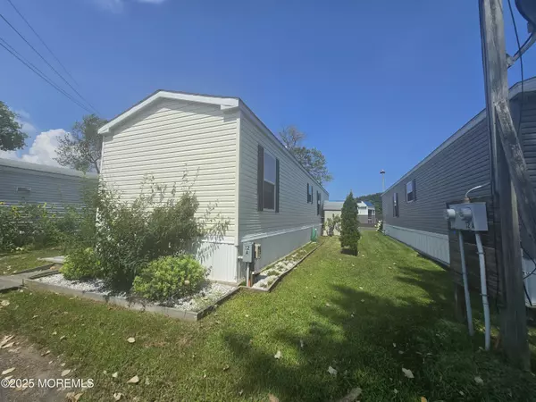 Neptune Township, NJ 07753,55 Route 35 #12A