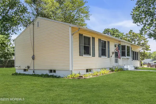 Toms River, NJ 08757,34 Bucknell Drive