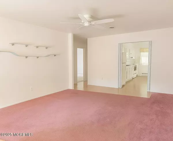 Whiting, NJ 08759,1 Virginia Drive