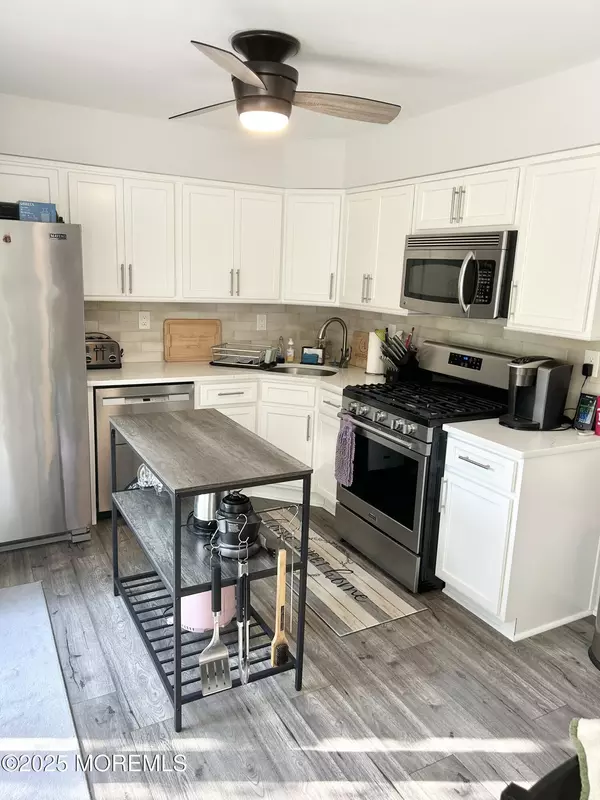 Sayreville, NJ 08872,21 Byrnes Lane W
