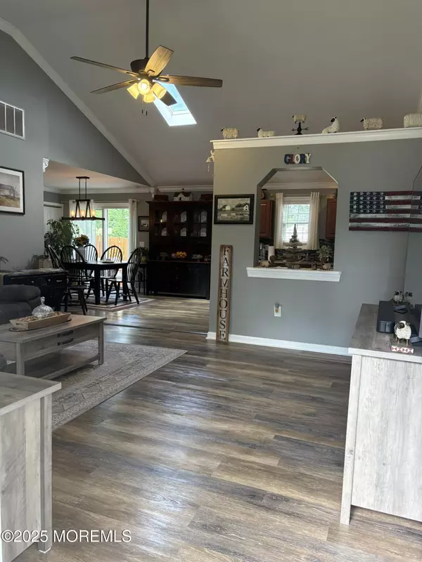 Forked River, NJ 08731,650 Chelsea Street