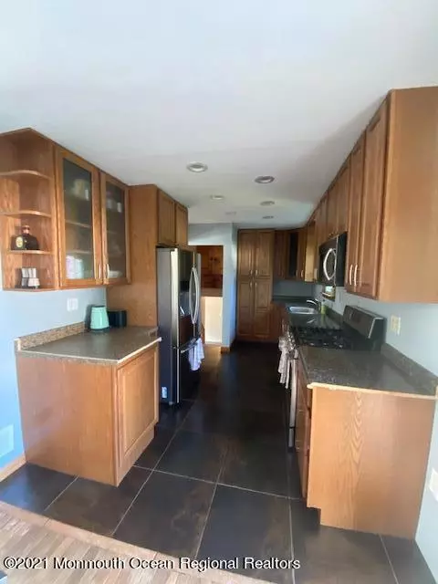 West Long Branch, NJ 07764,14 Hilltop Road