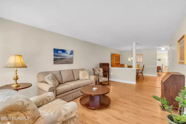 Sea Girt, NJ 08750,142 Tarpon Drive