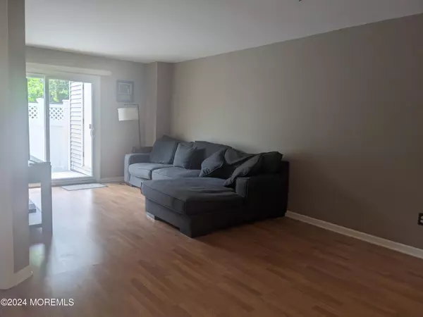 Island Heights, NJ 08732,145 Central Avenue #11A
