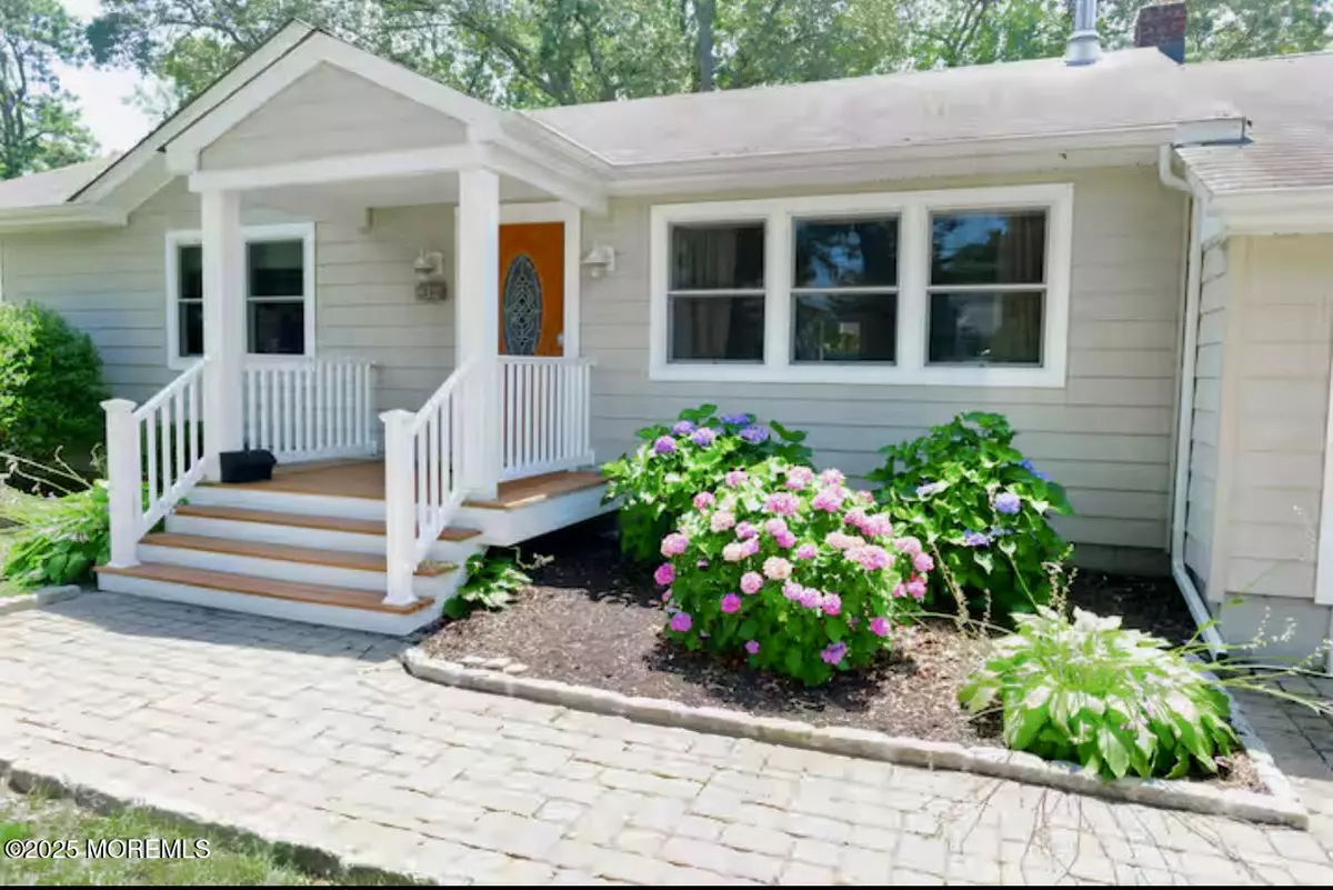 Point Pleasant, NJ 08742,812 Woodwild Drive