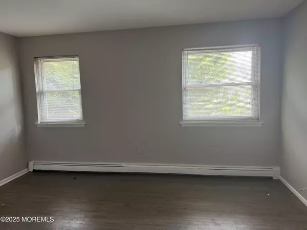 Point Pleasant, NJ 08742,1105 Beaver Dam Road #7