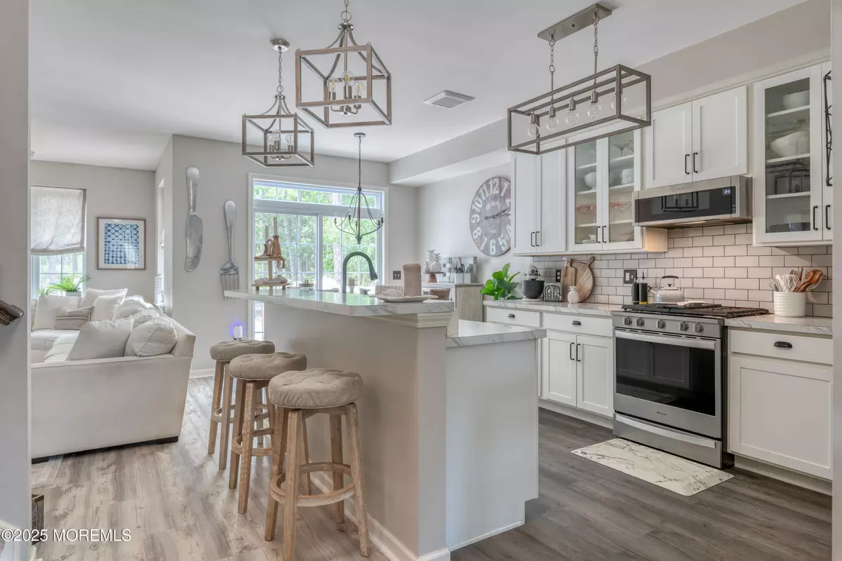 Barnegat, NJ 08005,332 Hawthorne Lane