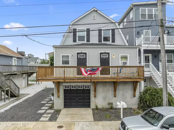Highlands, NJ 07732,16 Barberie Avenue