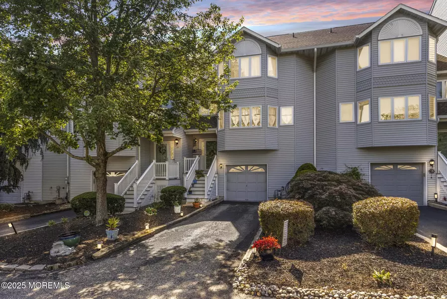 73 Orchid Court #703, Toms River, NJ 08753