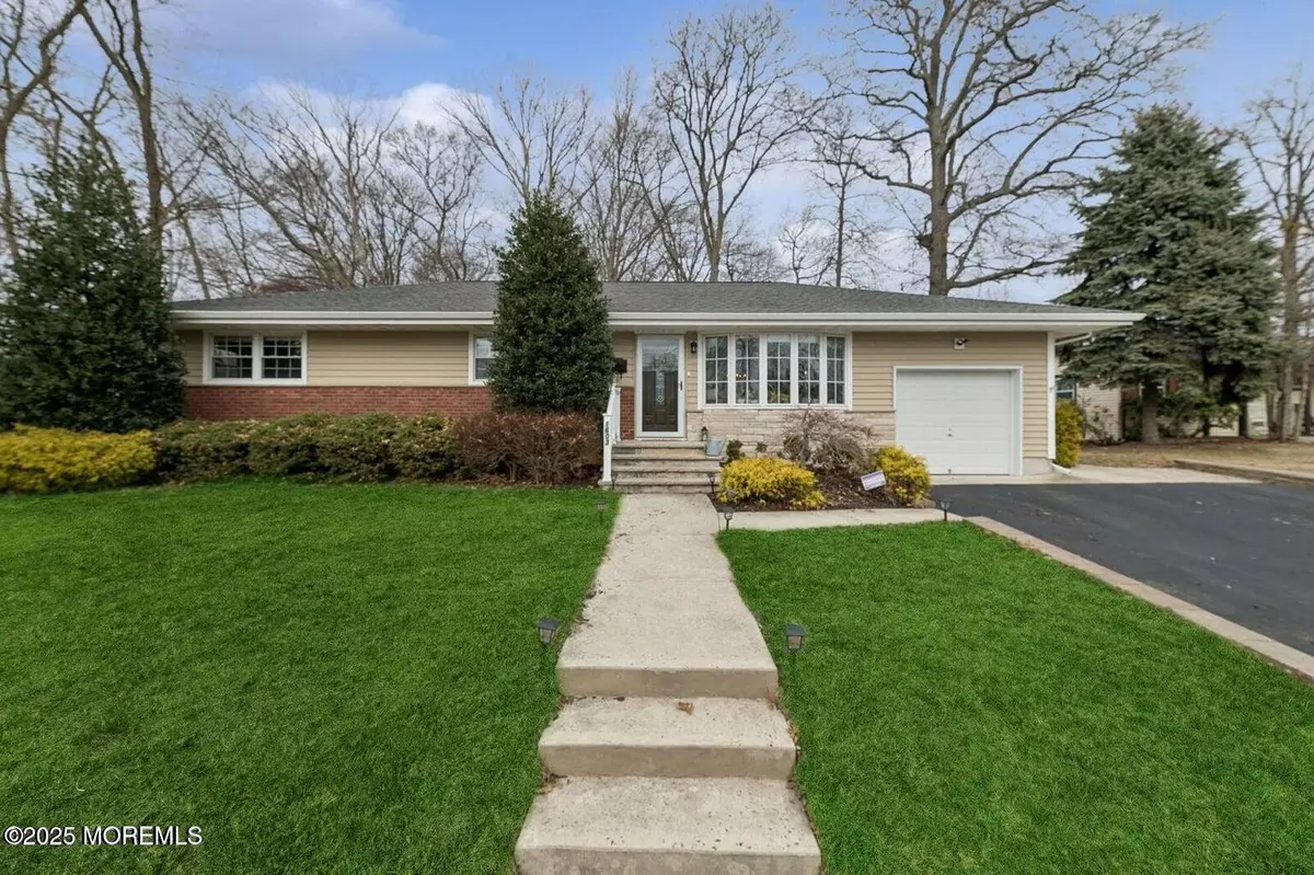 Oakhurst, NJ 07755,1603 Logan Road