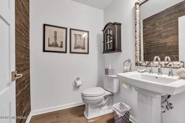 Manasquan, NJ 08736,580 E Main Street #4
