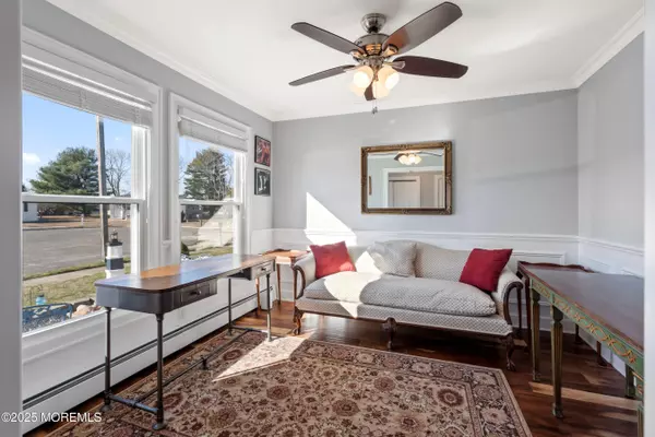 Toms River, NJ 08757,15 Aztec Court