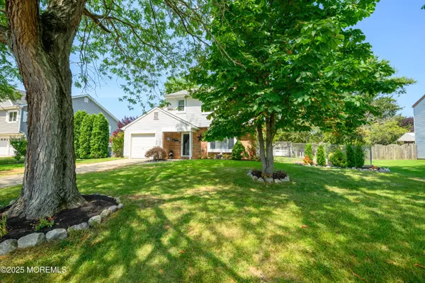 Eastampton, NJ 08060,5 Cypress Drive