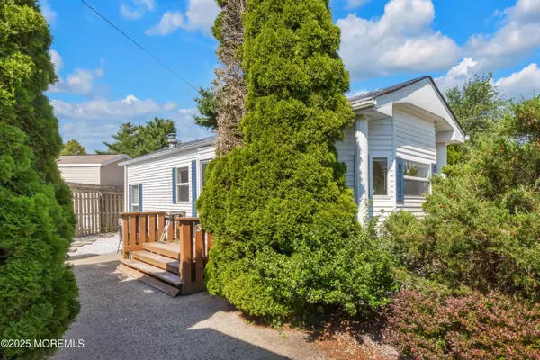 Brielle, NJ 08730,709 Union Avenue #3