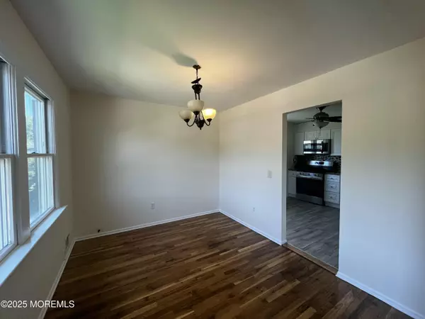 Red Bank, NJ 07701,316 Spring Street #UPPER