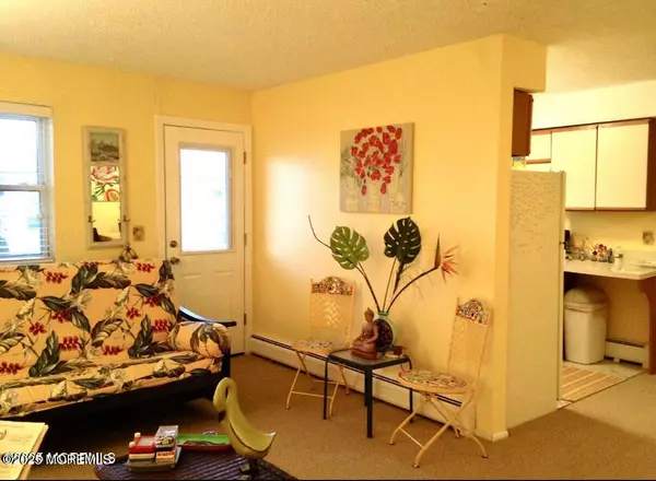 Monmouth Beach, NJ 07750,92 Wharfside Drive