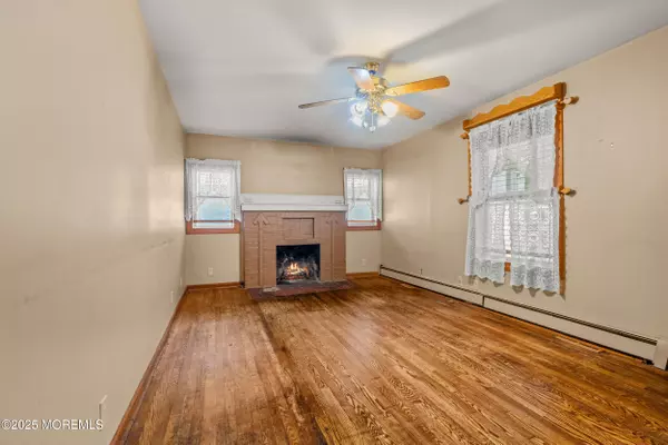 Long Branch, NJ 07740,23 Woolley Avenue