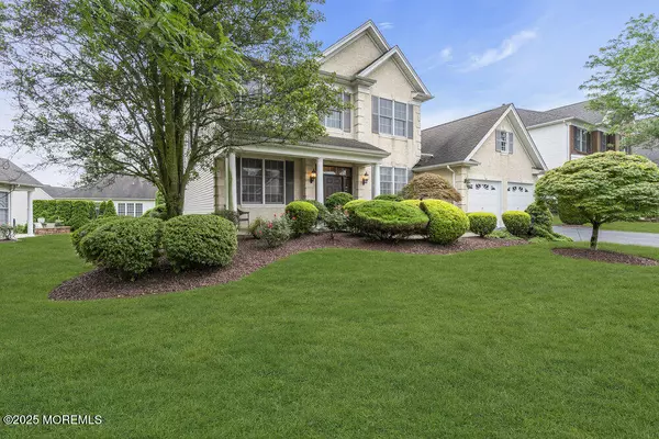 Monroe, NJ 08831,7 Hogan Way