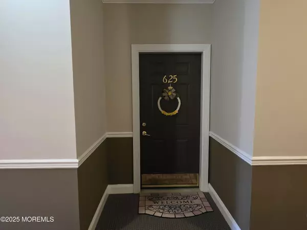 Matawan, NJ 07747,625 Sloan Court #625