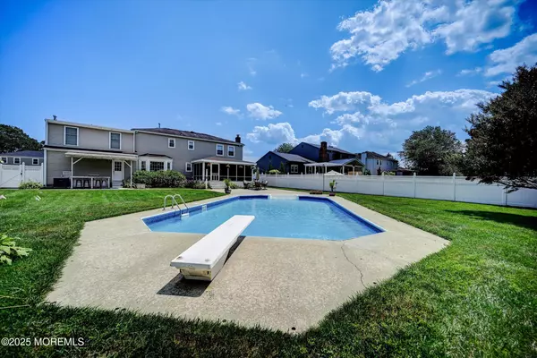 Toms River, NJ 08753,1016 Sheila Drive