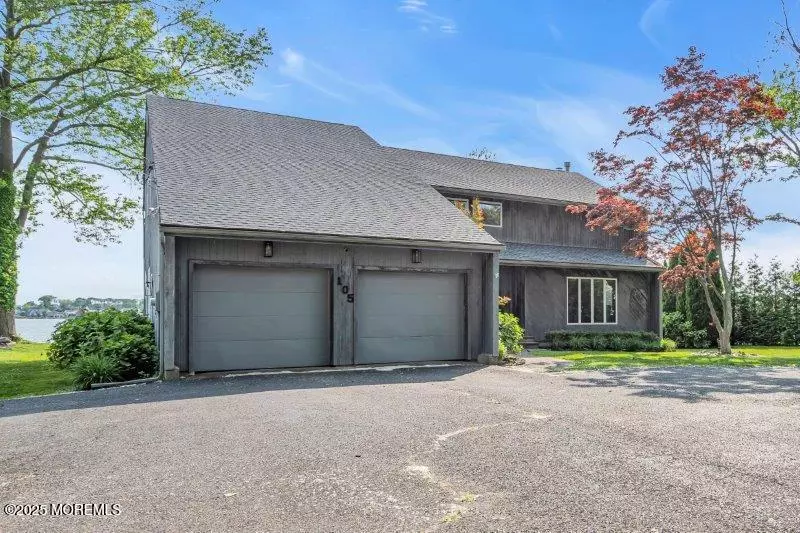 Neptune City, NJ 07753,105 Riverview Avenue