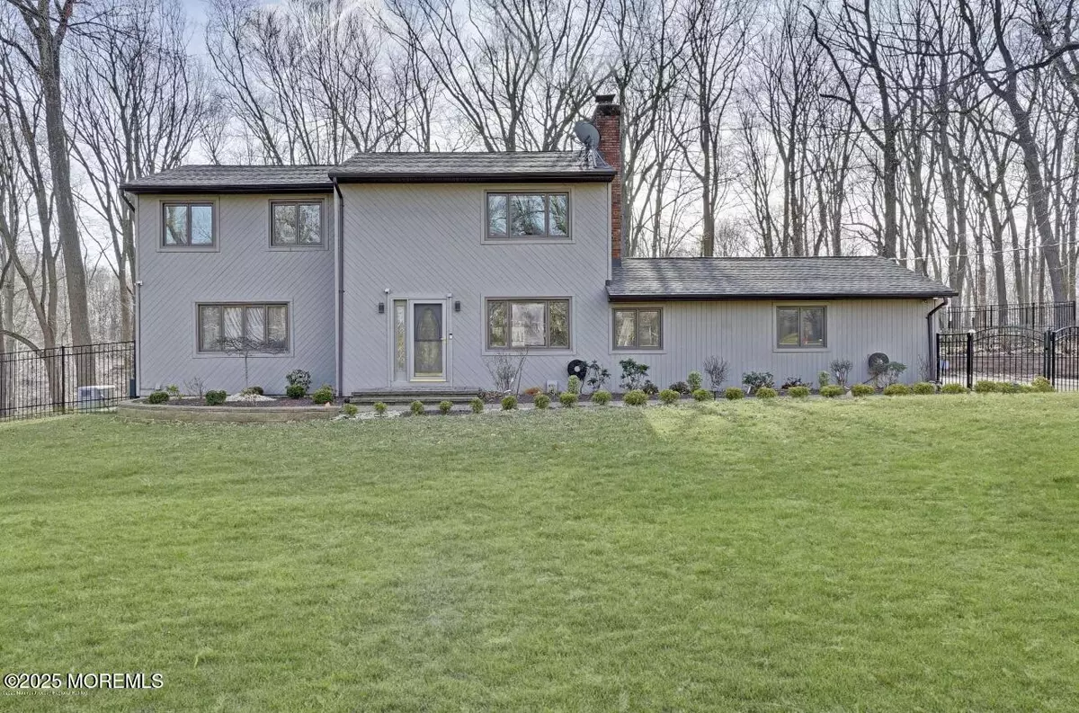 Marlboro, NJ 07746,30 Boundary Road
