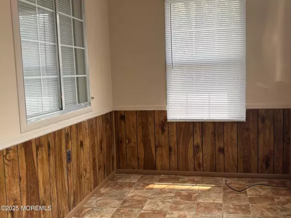 Whiting, NJ 08759,14 Canton Drive #A