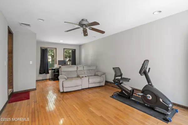 Freehold, NJ 07728,55 Helen Avenue