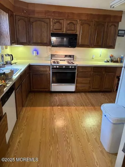 Island Heights, NJ 08732,178 Garfield Avenue