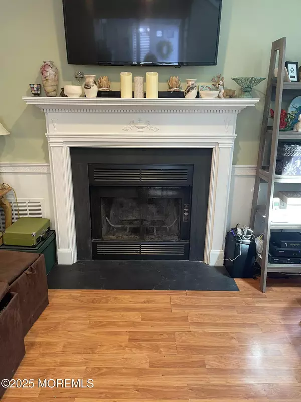 Freehold, NJ 07728,10 Whittier Court