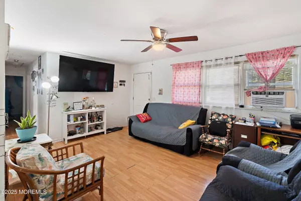 Manchester, NJ 08759,2684 Midway Avenue