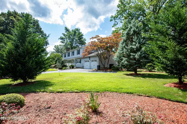 East Windsor, NJ 08520,2 Stanford Court