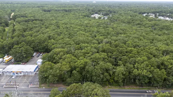 Berkeley, NJ 08721,890 Us 9 #1