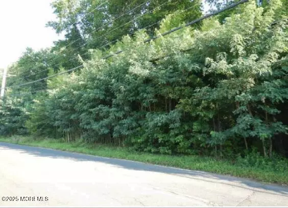 Manalapan, NJ 07726,0 Craig Road