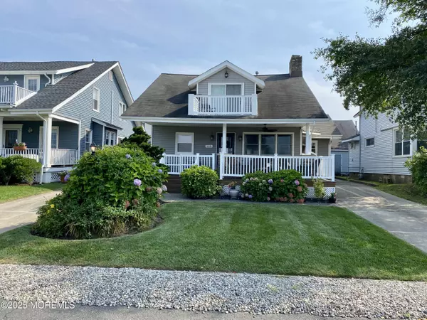 135 Lakeside Avenue, Avon-by-the-sea, NJ 07717