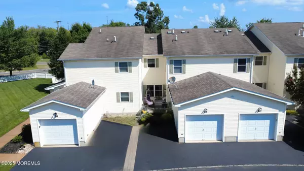 Toms River, NJ 08757,18 Wiley Way