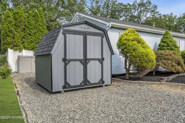 Bayville, NJ 08721,317 Trenton Avenue N