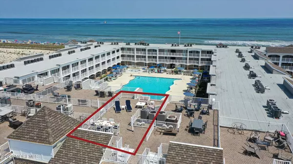 Mantoloking, NJ 08738,438 N Highway 35 #5303