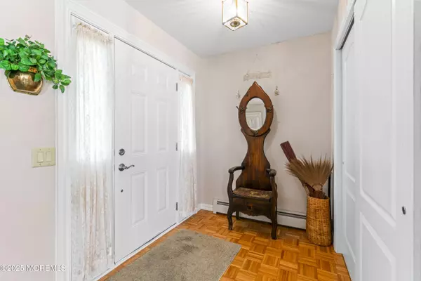 Toms River, NJ 08757,80 Canterbury Lane