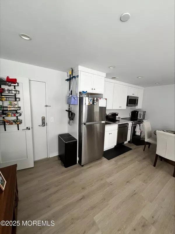 Long Branch, NJ 07740,380 Division Street #1D