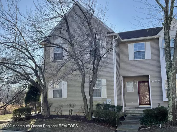 Freehold, NJ 07728,907 Creamery Court
