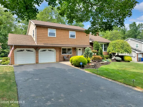 Morganville, NJ 07751,45 Regina Road